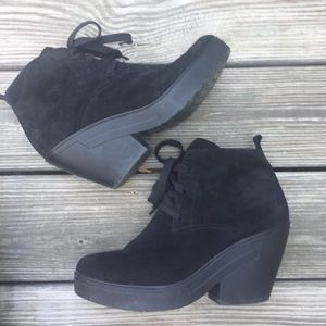 Eileen Fisher Tug Black Lace Up Ankle Boots Size 9